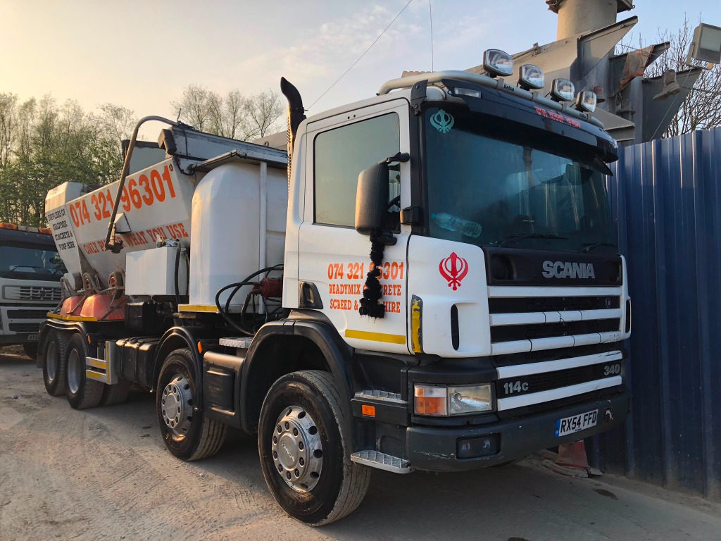 8-Wheel volumetric ready-mixed concrete Delivery Fleet Richmond